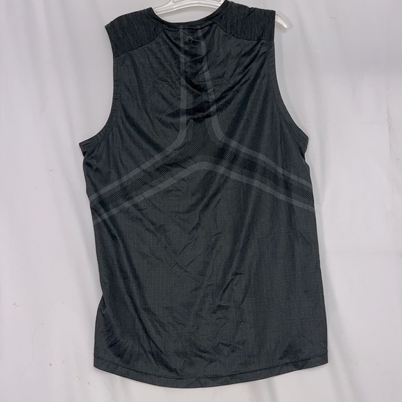 0330 skorq running shirt - Picture 4 of 6